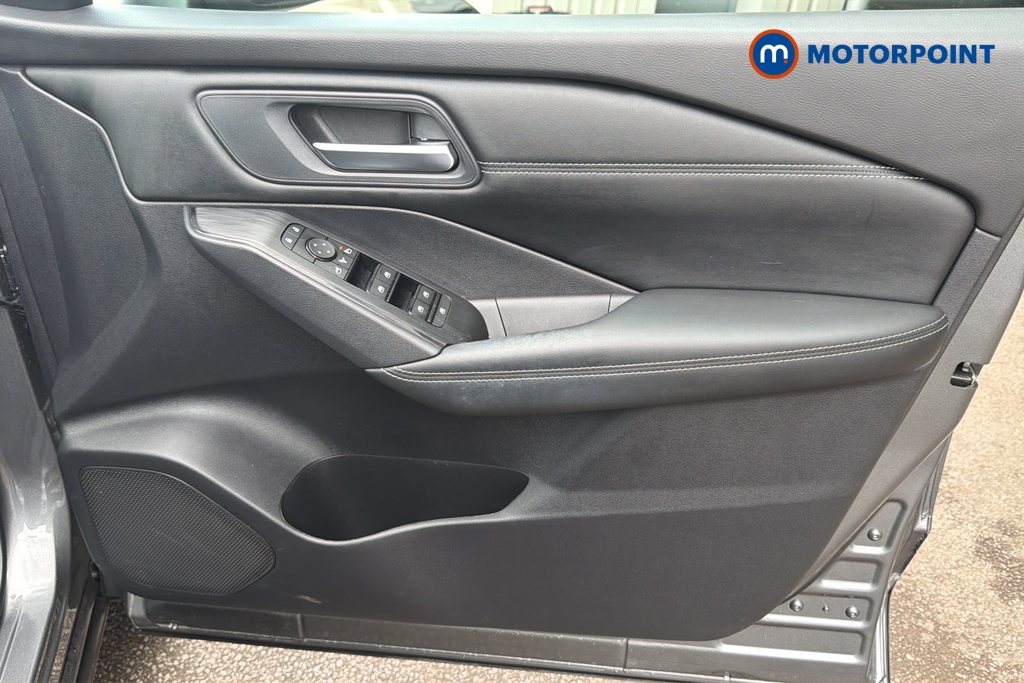 Nissan Qashqai Acenta Premium Manual Petrol SUV - Stock Number (1650859) - 18th supplementary image