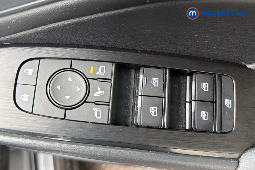 Nissan Qashqai Acenta Premium Manual Petrol SUV - Stock Number (1650859) - 19th supplementary image