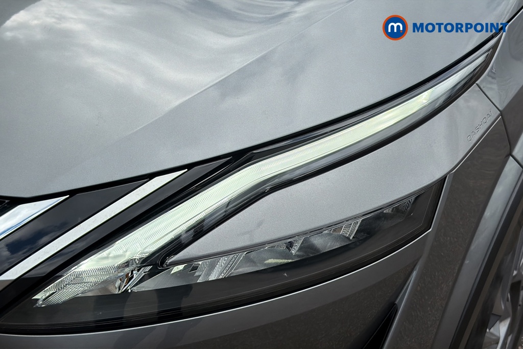 Nissan Qashqai Acenta Premium Manual Petrol SUV - Stock Number (1650859) - 42nd supplementary image
