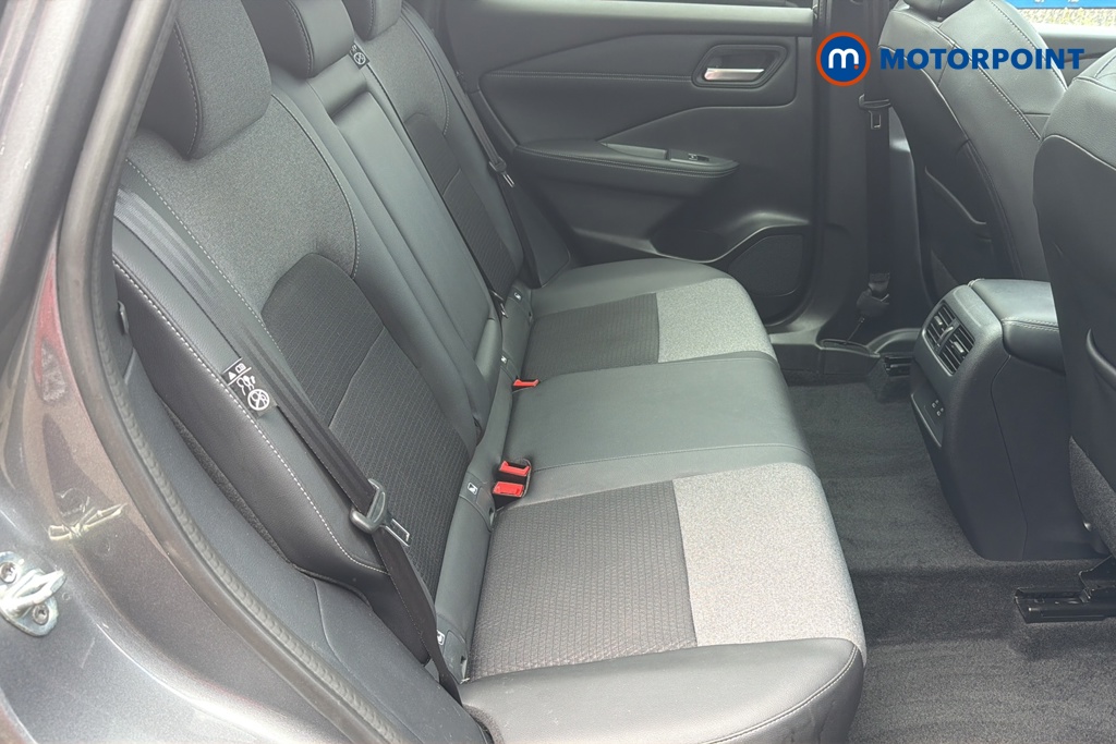 Nissan Qashqai N-Connecta Automatic Petrol SUV - Stock Number (1650861) - 25th supplementary image