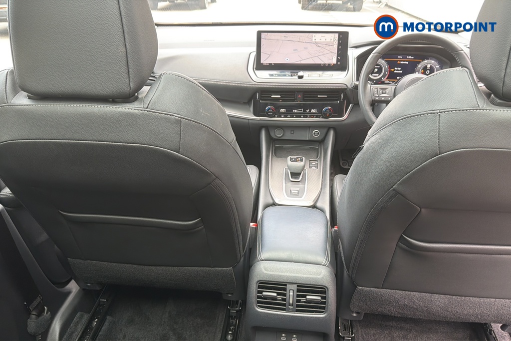 Nissan Qashqai N-Connecta Automatic Petrol SUV - Stock Number (1650861) - 28th supplementary image