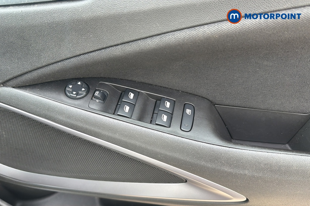 Vauxhall Crossland Se Edition Manual Petrol SUV - Stock Number (1611018) - 19th supplementary image