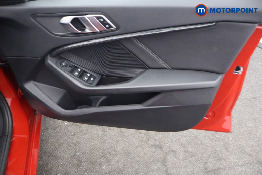 BMW 1 Series Sport Manual Diesel Hatchback - Stock Number (1643370) - 9th supplementary image