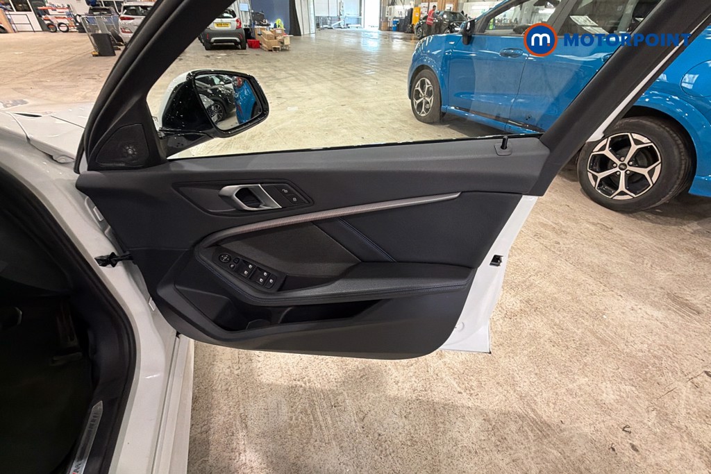 BMW 1 Series M Sport Automatic Petrol Hatchback - Stock Number (1647093) - 19th supplementary image