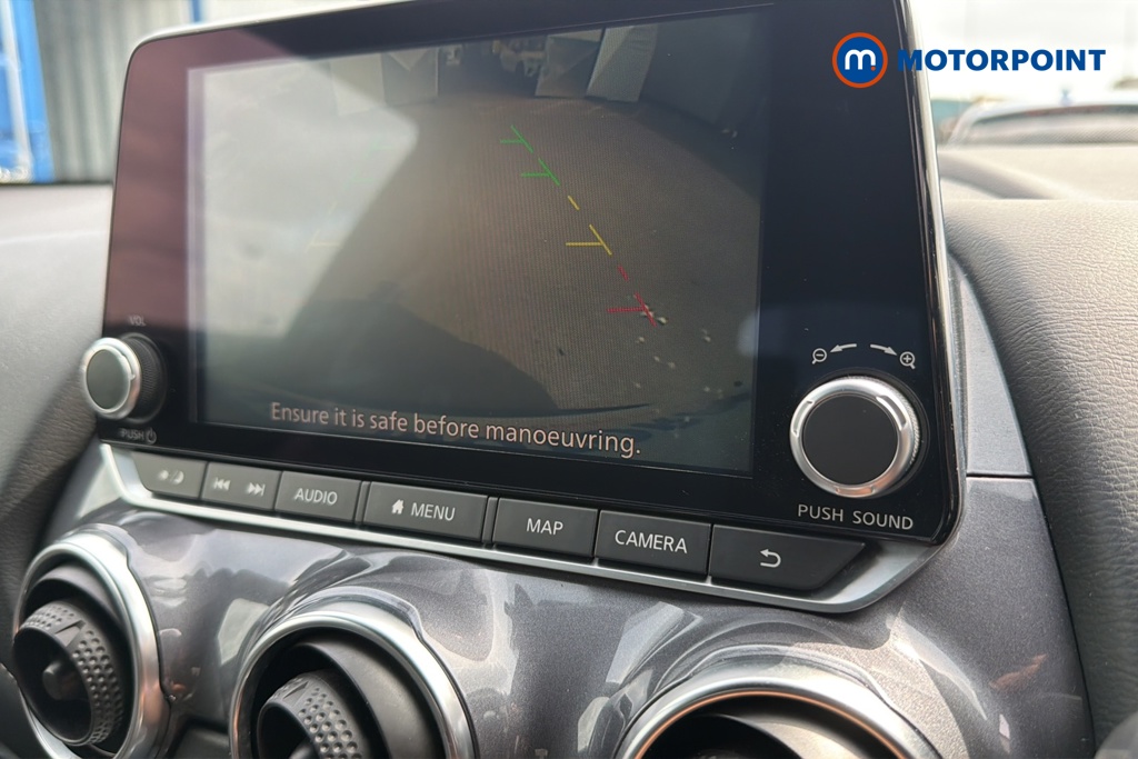 Nissan Juke N-Connecta Automatic Petrol SUV - Stock Number (1647928) - 13th supplementary image