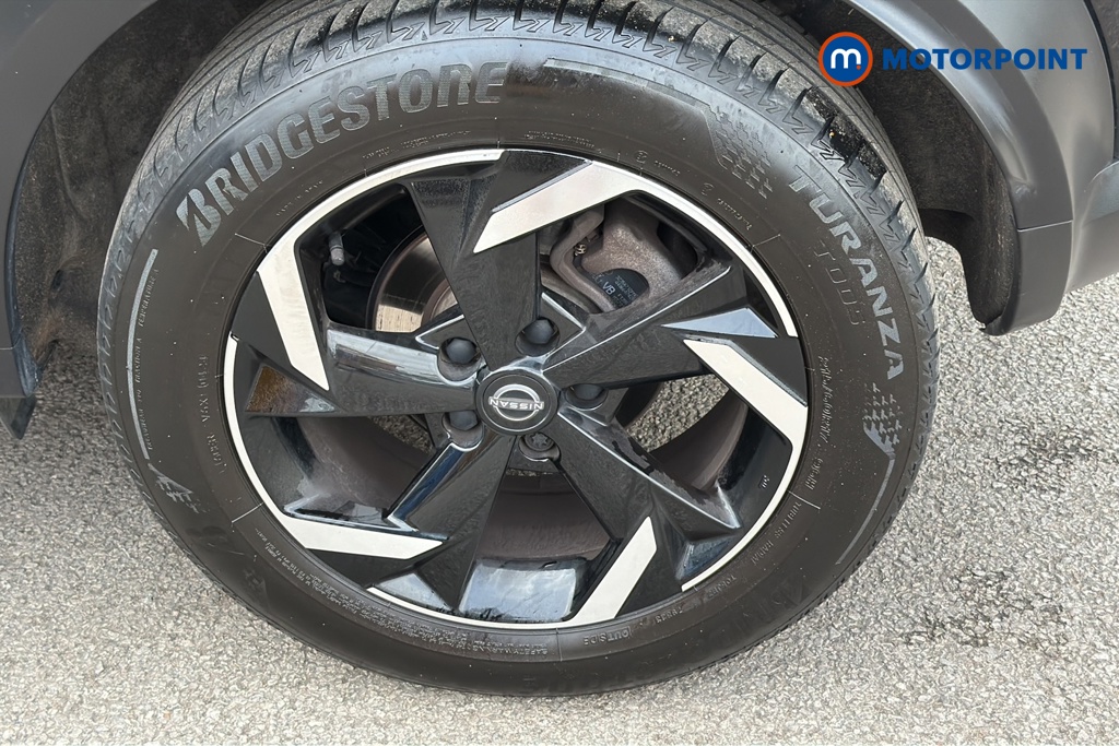 Nissan Juke N-Connecta Automatic Petrol SUV - Stock Number (1647928) - 45th supplementary image