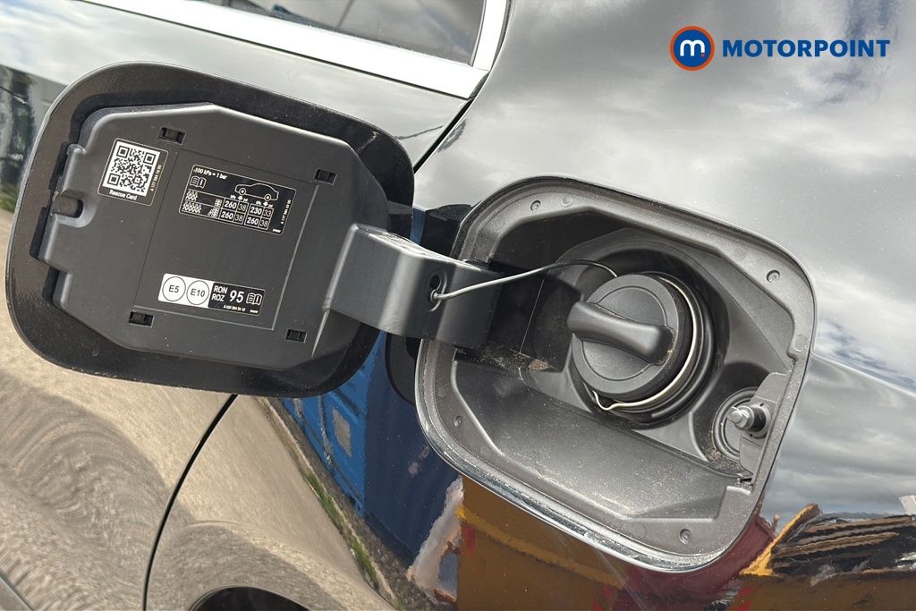Mercedes-Benz A Class Amg Line Automatic Petrol Hatchback - Stock Number (1648473) - 41st supplementary image