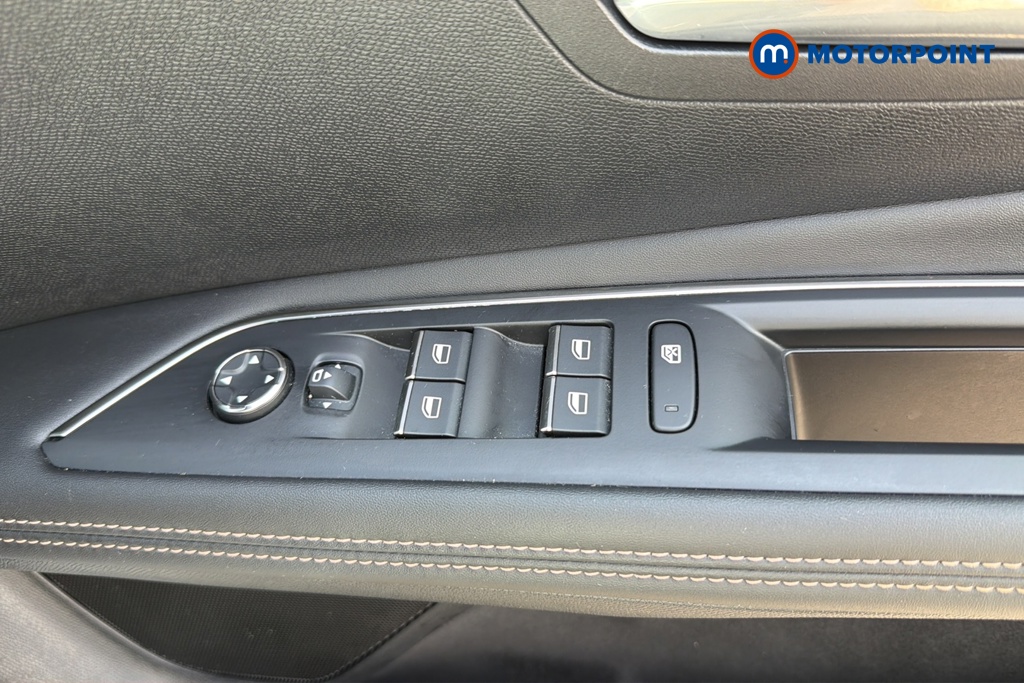 Peugeot 3008 GT Manual Diesel SUV - Stock Number (1649519) - 19th supplementary image