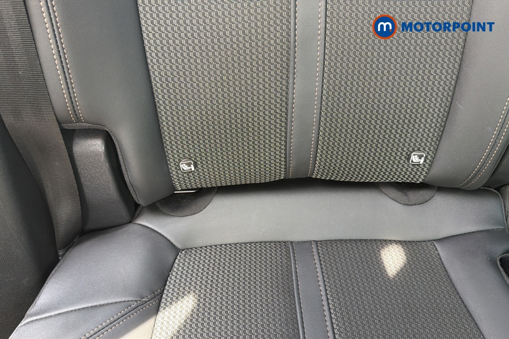 Peugeot 3008 GT Manual Diesel SUV - Stock Number (1649519) - 27th supplementary image