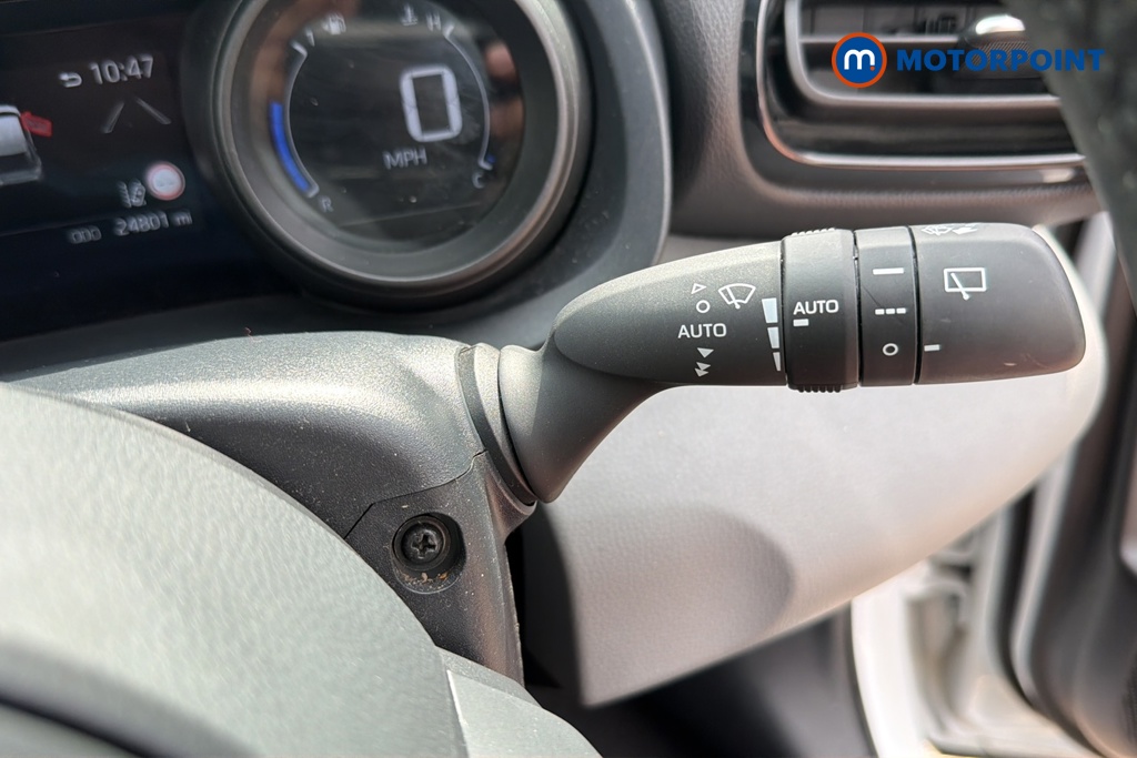 Toyota Yaris Cross Icon Automatic Petrol-Electric Hybrid Estate - Stock Number (1649612) - 6th supplementary image