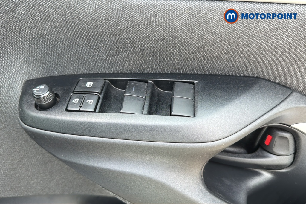 Toyota Yaris Cross Icon Automatic Petrol-Electric Hybrid Estate - Stock Number (1649612) - 19th supplementary image