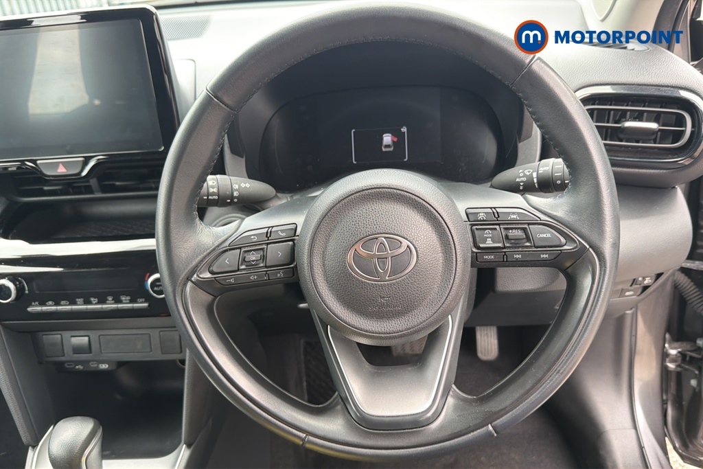 Toyota Yaris Cross Icon Automatic Petrol-Electric Hybrid Estate - Stock Number (1649665) - 2nd supplementary image