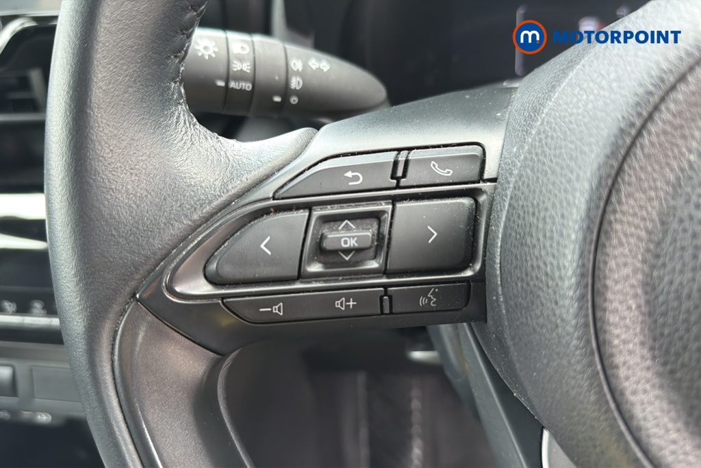 Toyota Yaris Cross Icon Automatic Petrol-Electric Hybrid Estate - Stock Number (1649665) - 4th supplementary image