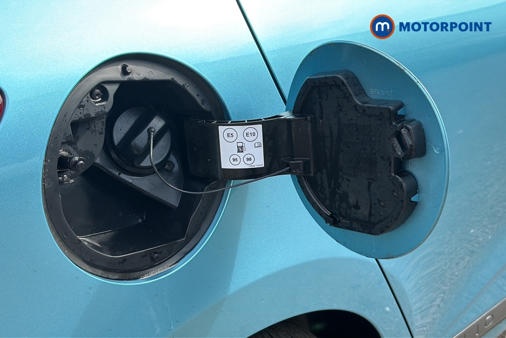 Renault Clio Rs Line Automatic Petrol-Electric Hybrid Hatchback - Stock Number (1650231) - 41st supplementary image