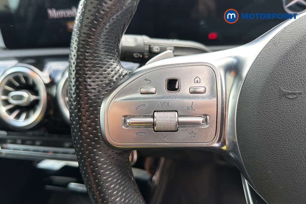 Mercedes-Benz A Class Exclusive Edition Automatic Petrol Hatchback - Stock Number (1650589) - 4th supplementary image