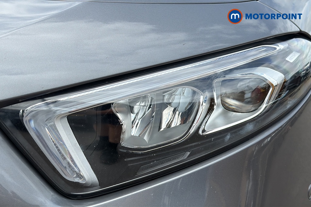 Mercedes-Benz A Class Exclusive Edition Automatic Petrol Hatchback - Stock Number (1650589) - 42nd supplementary image