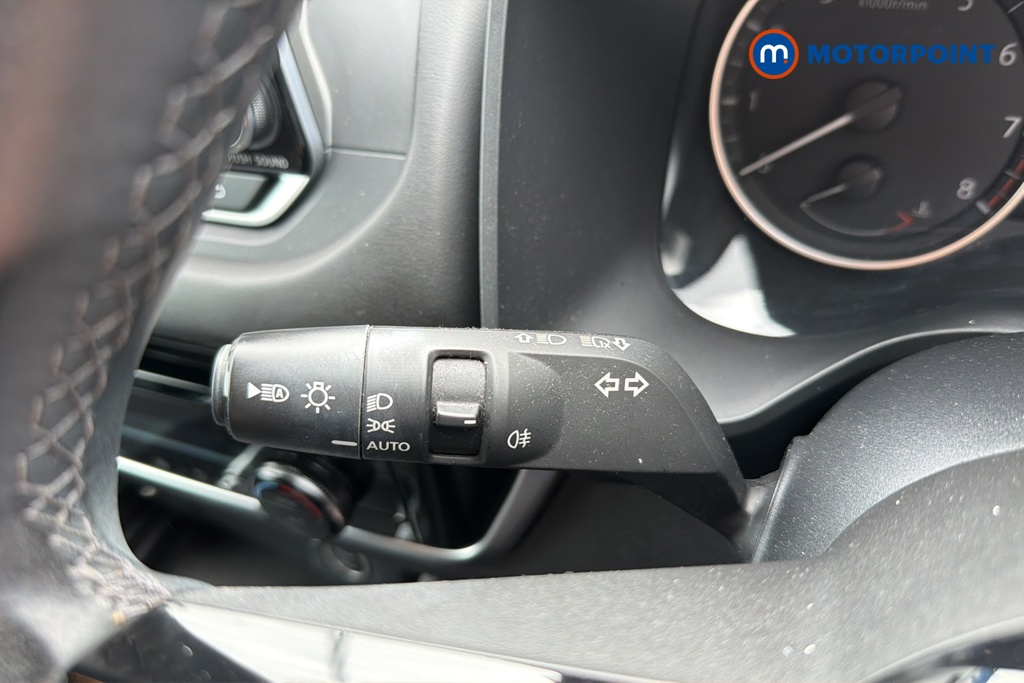 Nissan Qashqai Acenta Premium Manual Petrol SUV - Stock Number (1650852) - 5th supplementary image