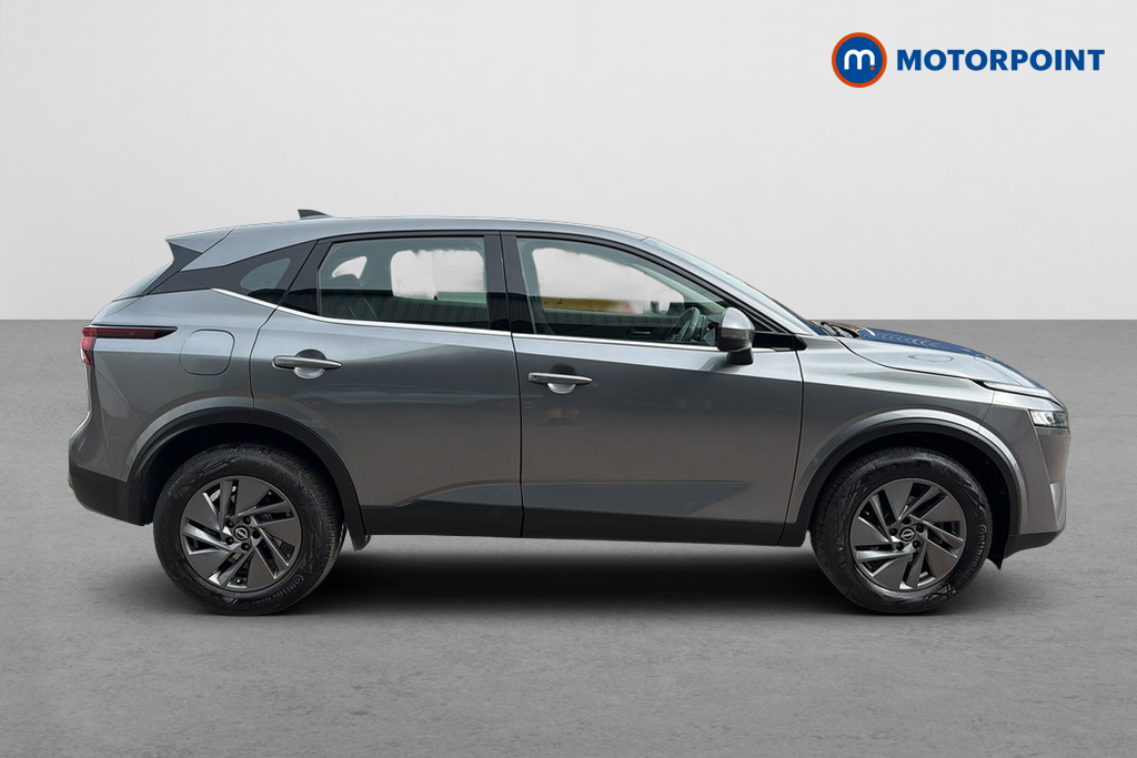 Nissan Qashqai Acenta Premium Manual Petrol SUV - Stock Number (1650852) - Passenger side