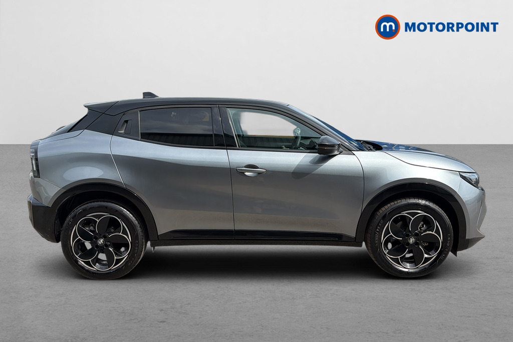 Alfa Romeo Junior 1.2 Turbo Ibrida 5Dr Auto Premium Pack Automatic Petrol SUV - Stock Number (1650985) - Passenger side