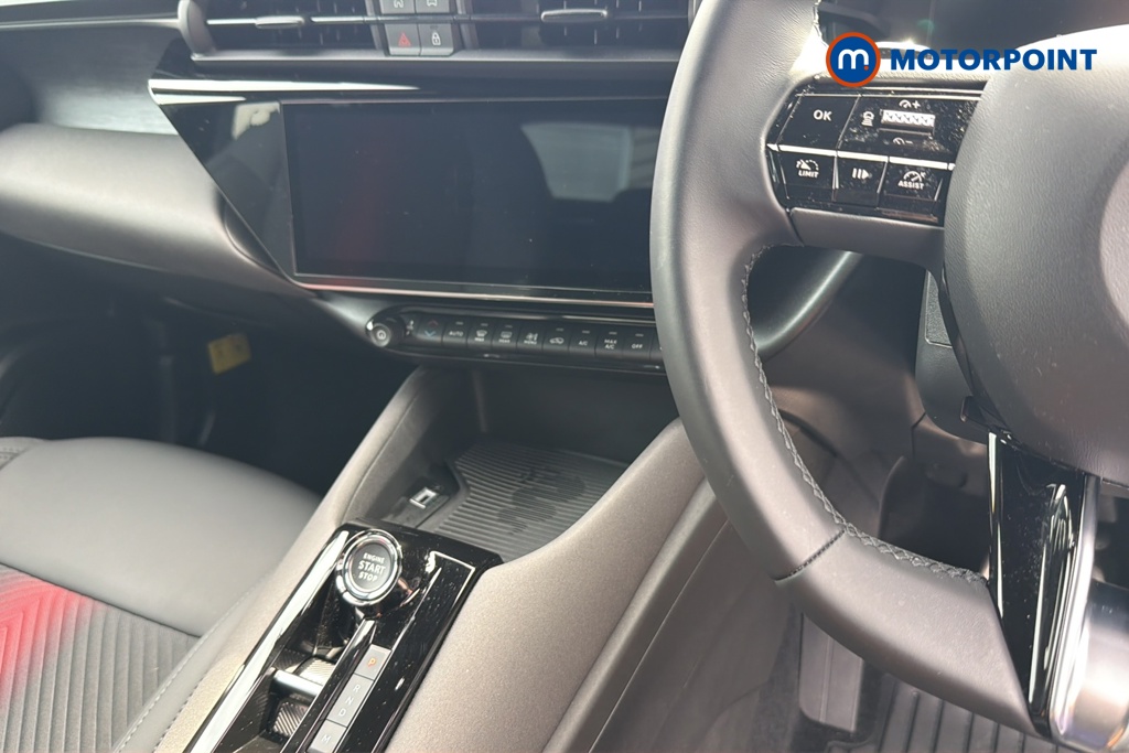Alfa Romeo Junior 1.2 Turbo Ibrida 5Dr Auto Premium Pack Automatic Petrol SUV - Stock Number (1650985) - 1st supplementary image
