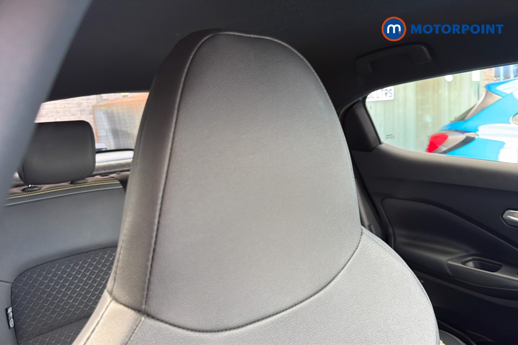 Nissan Juke Kiiro Manual Petrol SUV - Stock Number (1618840) - 23rd supplementary image