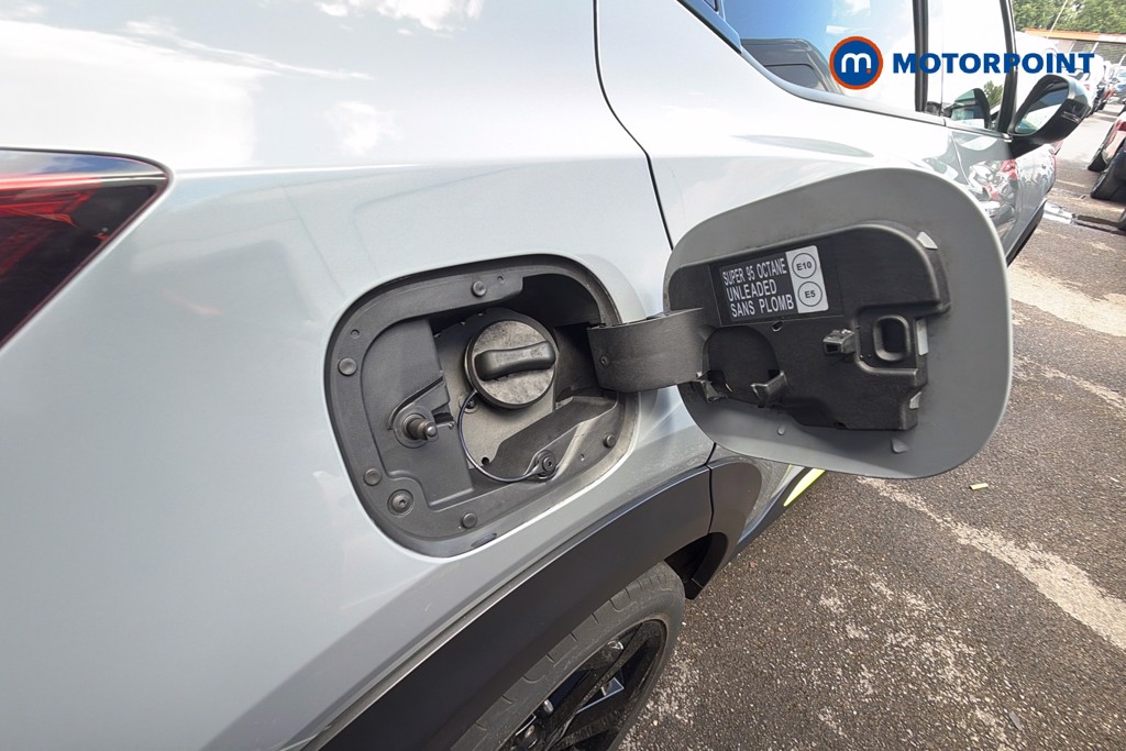 Nissan Juke Kiiro Manual Petrol SUV - Stock Number (1618840) - 41st supplementary image