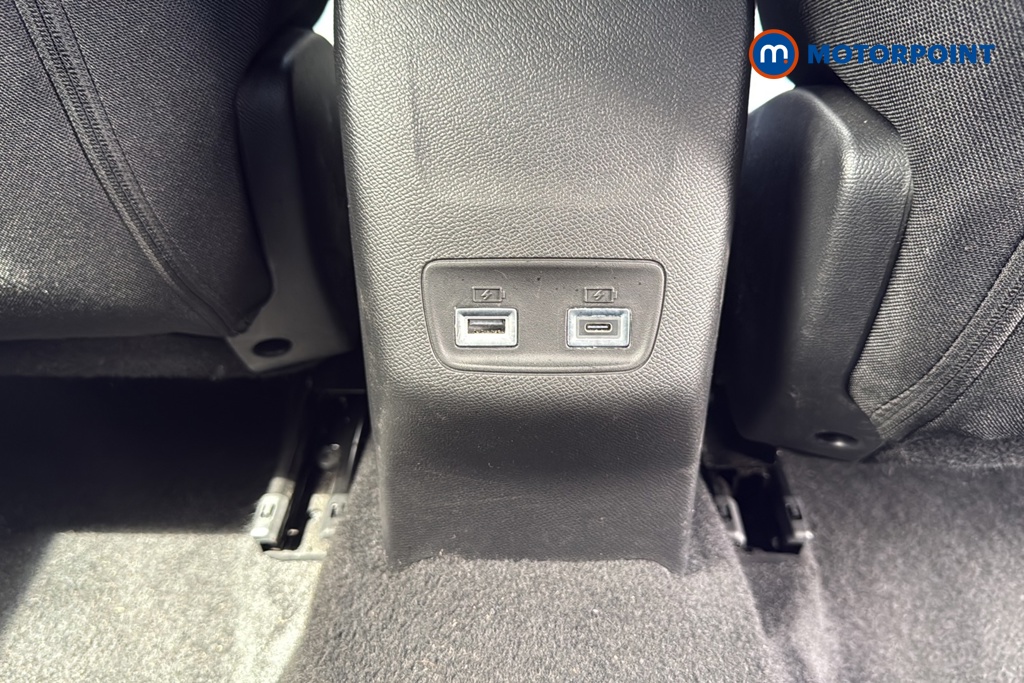 Peugeot 2008 Allure Manual Petrol SUV - Stock Number (1624952) - 28th supplementary image