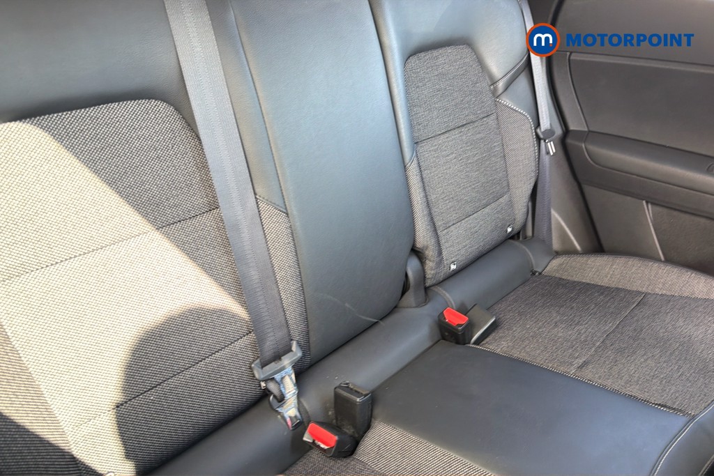 Renault Captur Techno Manual Petrol SUV - Stock Number (1632601) - 28th supplementary image
