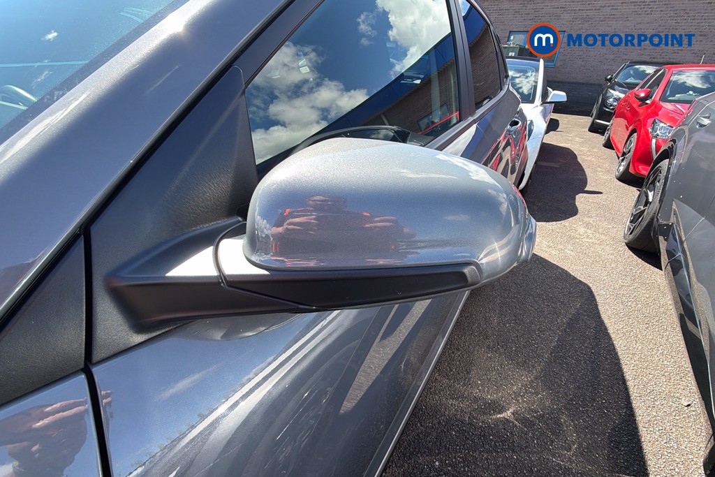 Hyundai Kona Premium Automatic Petrol-Electric Hybrid SUV - Stock Number (1633495) - 43rd supplementary image