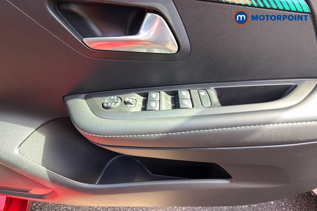 Peugeot 208 Allure Manual Petrol Hatchback - Stock Number (1634100) - 20th supplementary image
