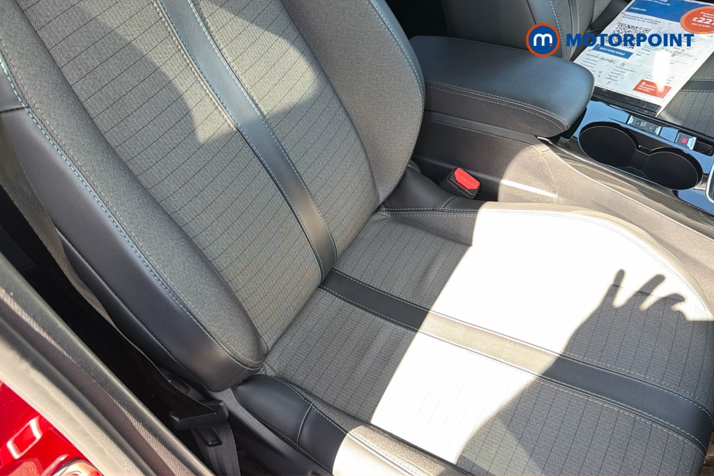 Peugeot 208 Allure Manual Petrol Hatchback - Stock Number (1634100) - 22nd supplementary image