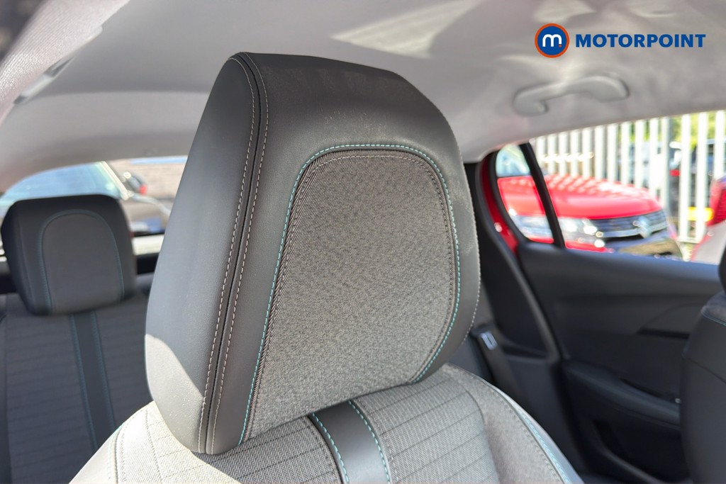 Peugeot 208 Allure Manual Petrol Hatchback - Stock Number (1634100) - 23rd supplementary image