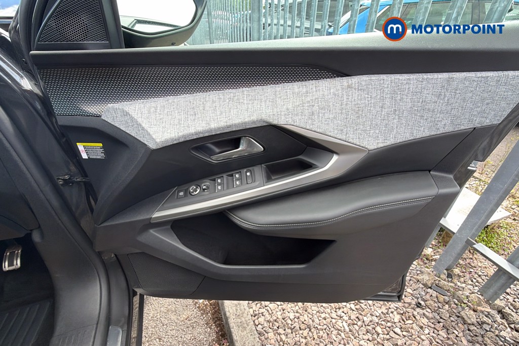 Peugeot 5008 GT Automatic Petrol SUV - Stock Number (1634149) - 19th supplementary image