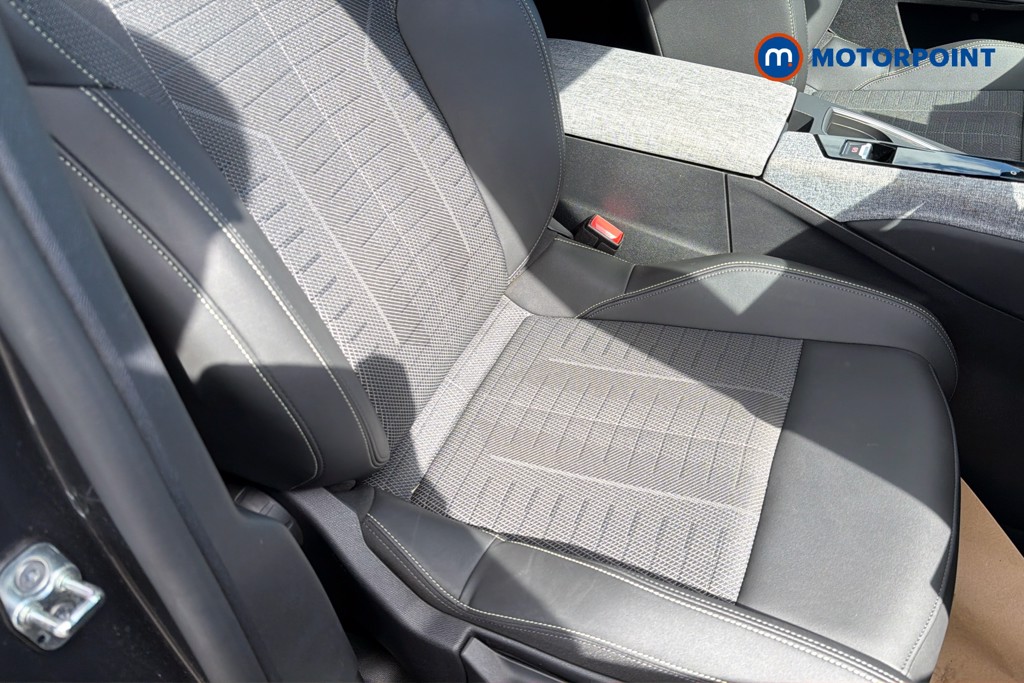 Peugeot 5008 GT Automatic Petrol SUV - Stock Number (1634149) - 22nd supplementary image