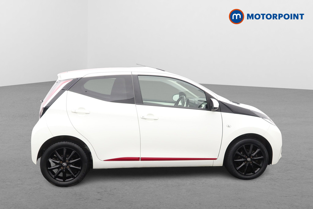 Toyota Aygo X-Press Automatic Petrol Hatchback - Stock Number (1634944) - Drivers side front corner