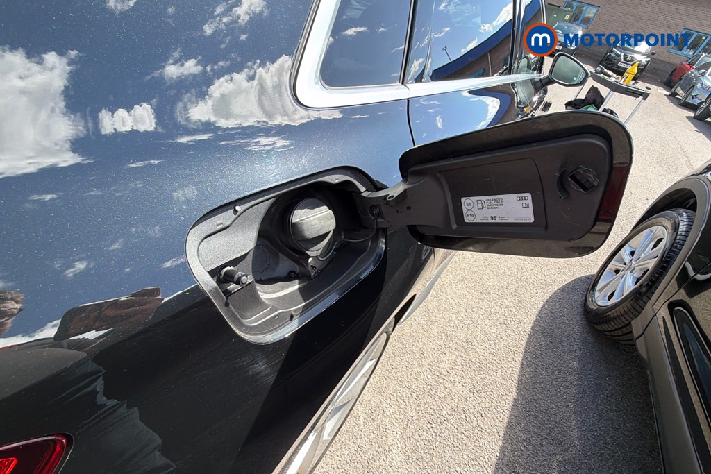 Audi A3 S Line Automatic Petrol Hatchback - Stock Number (1636824) - 41st supplementary image