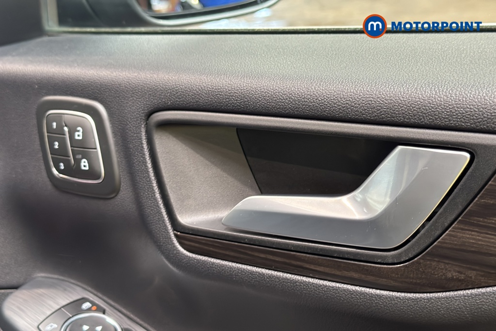 Ford Kuga Vignale Automatic Petrol-Electric Hybrid SUV - Stock Number (1636929) - 993rd supplementary image