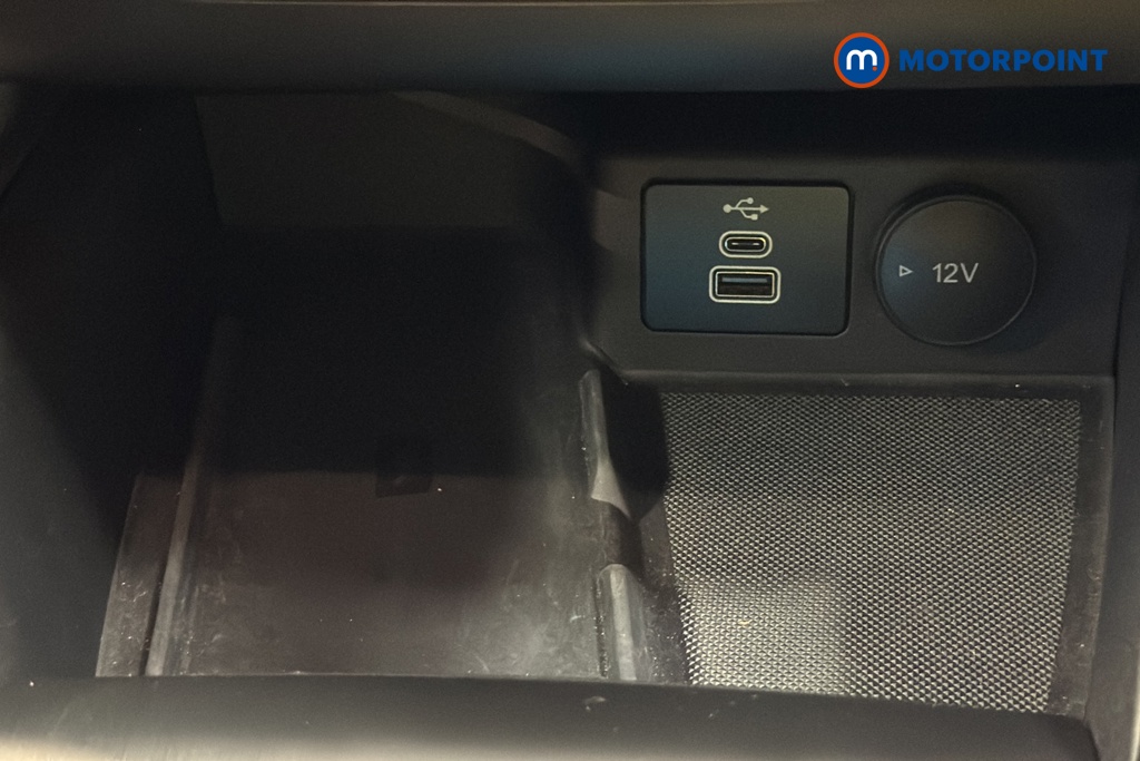 Ford Kuga Vignale Automatic Petrol-Electric Hybrid SUV - Stock Number (1636929) - 995th supplementary image