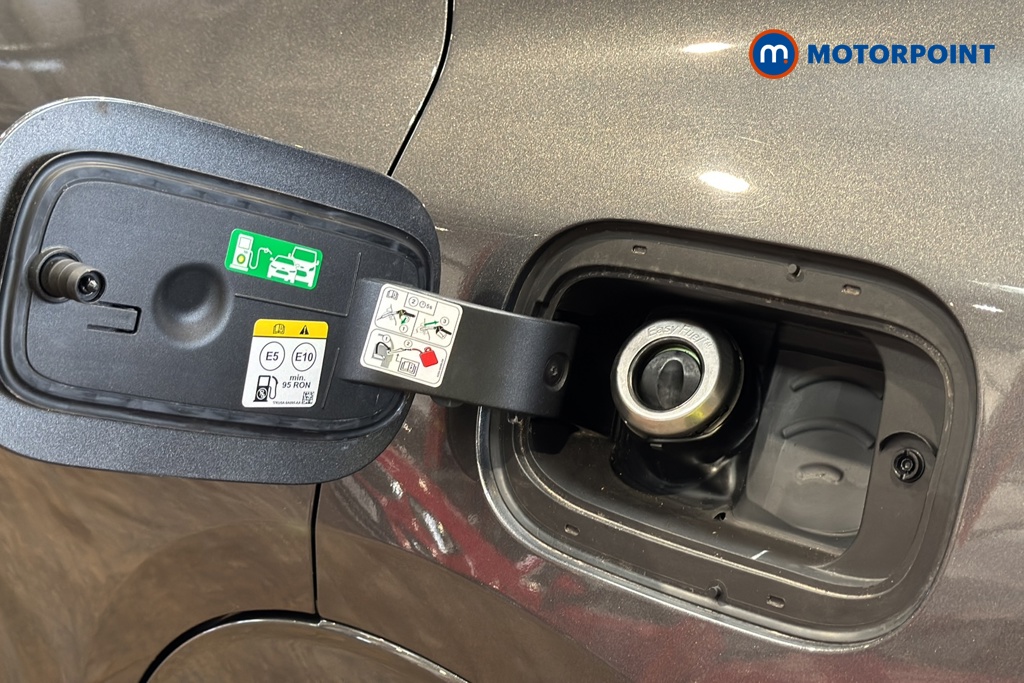 Ford Kuga Vignale Automatic Petrol-Electric Hybrid SUV - Stock Number (1636929) - 41st supplementary image