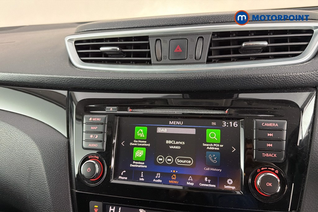 Nissan Qashqai Acenta Premium Automatic Petrol SUV - Stock Number (1639305) - 9th supplementary image
