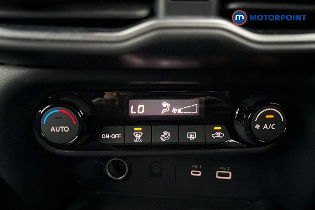 Nissan Juke N-Connecta Automatic Petrol SUV - Stock Number (1641278) - 12th supplementary image