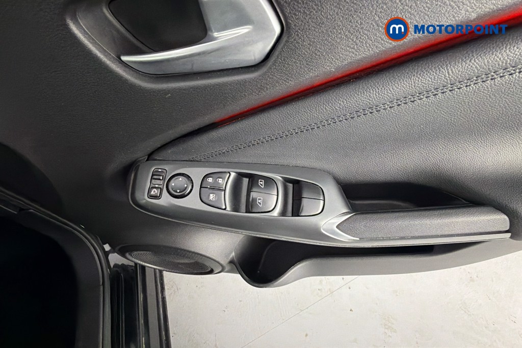 Nissan Juke N-Connecta Automatic Petrol SUV - Stock Number (1641278) - 20th supplementary image