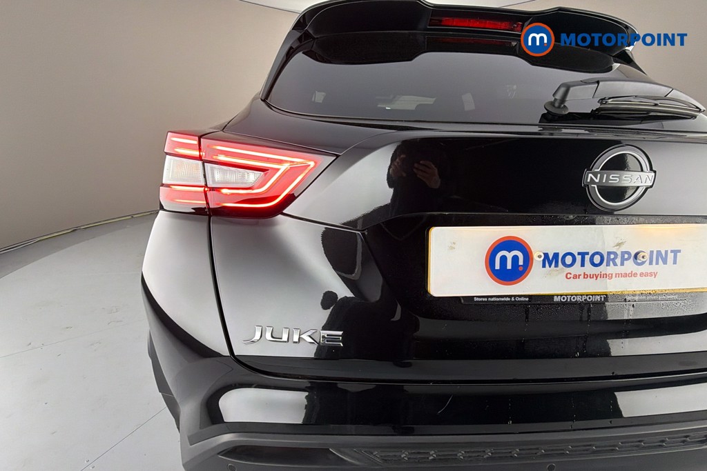 Nissan Juke N-Connecta Automatic Petrol SUV - Stock Number (1641278) - 37th supplementary image