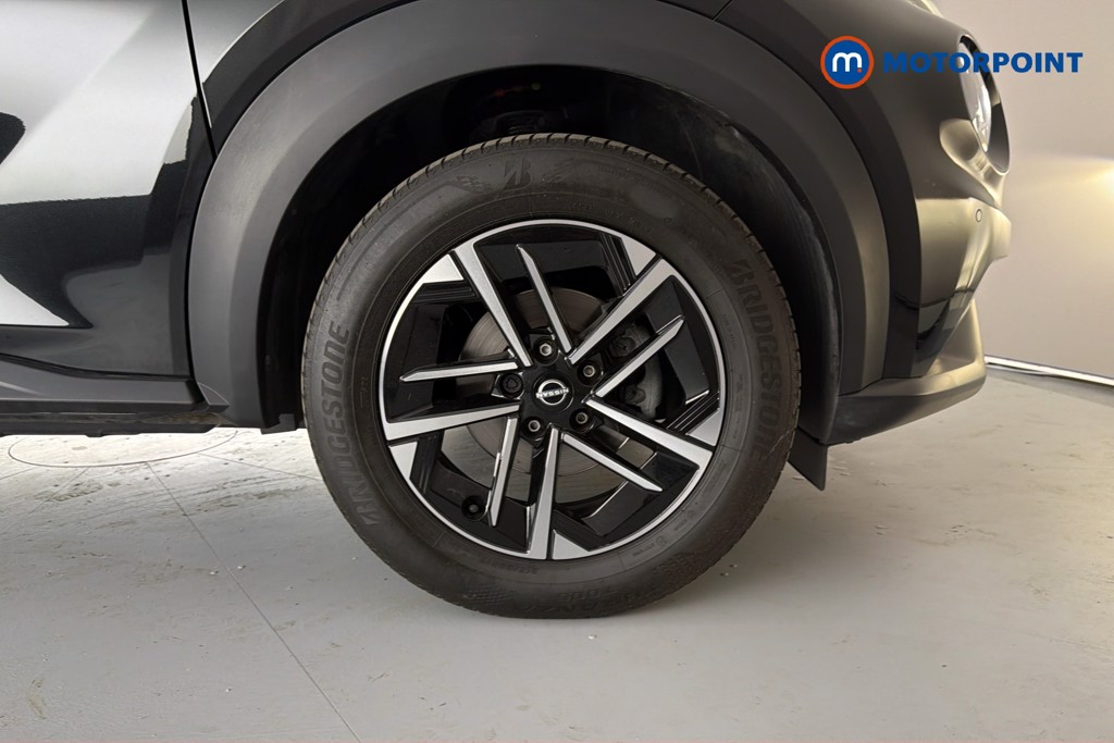 Nissan Juke N-Connecta Automatic Petrol SUV - Stock Number (1641278) - 50th supplementary image