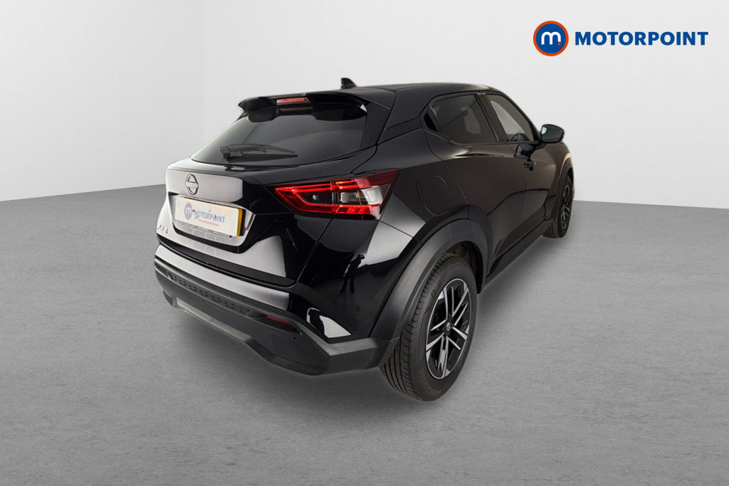 Nissan Juke N-Connecta Automatic Petrol SUV - Stock Number (1641278) - Drivers side rear corner