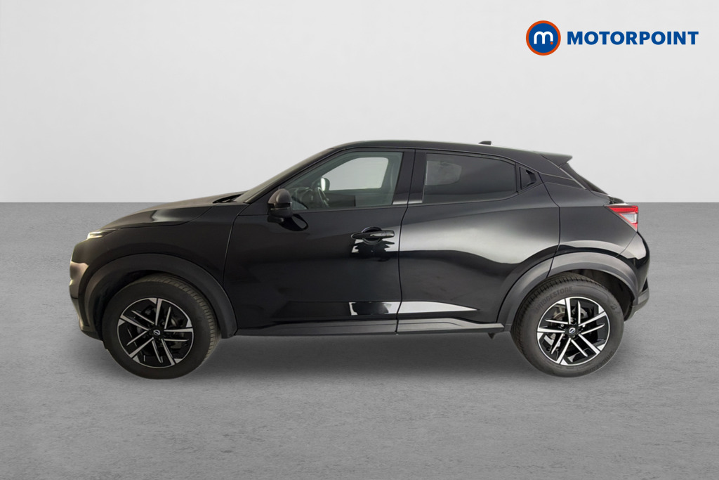 Nissan Juke N-Connecta Automatic Petrol SUV - Stock Number (1641278) - Passenger side