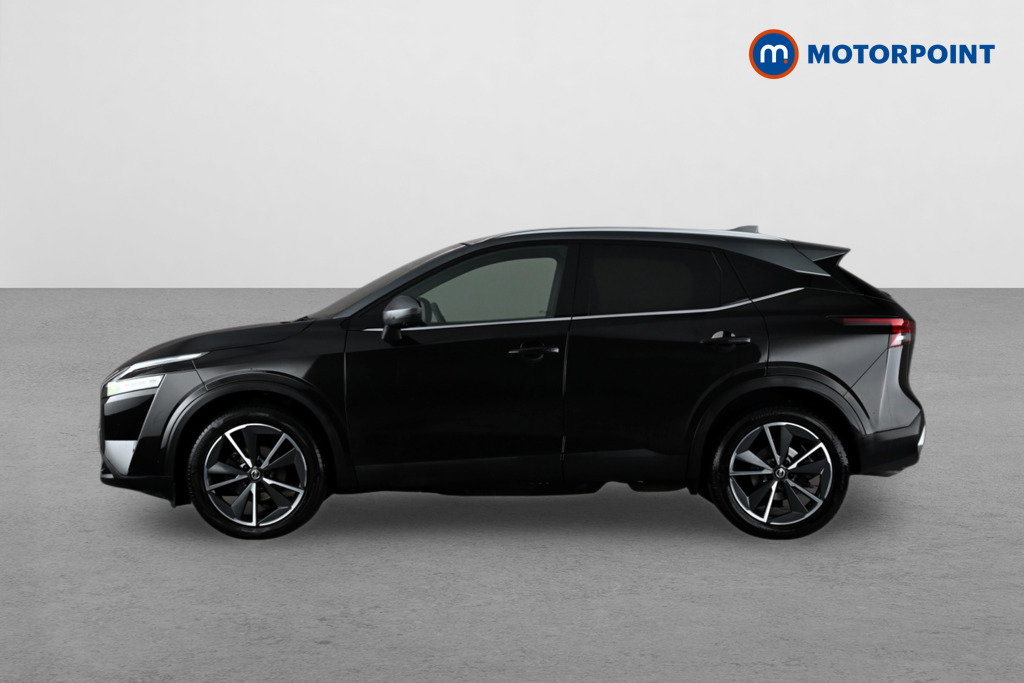 Nissan Qashqai Tekna Automatic Petrol SUV - Stock Number (1641525) - Passenger side
