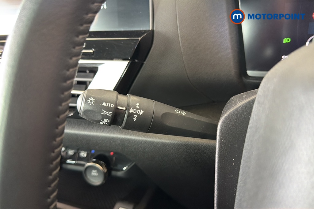 Citroen C4 YOU Manual Petrol Hatchback - Stock Number (1642027) - 5th supplementary image
