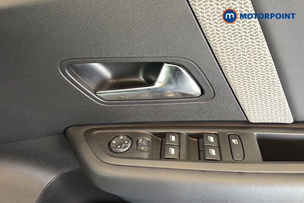 Citroen C4 YOU Manual Petrol Hatchback - Stock Number (1642027) - 19th supplementary image