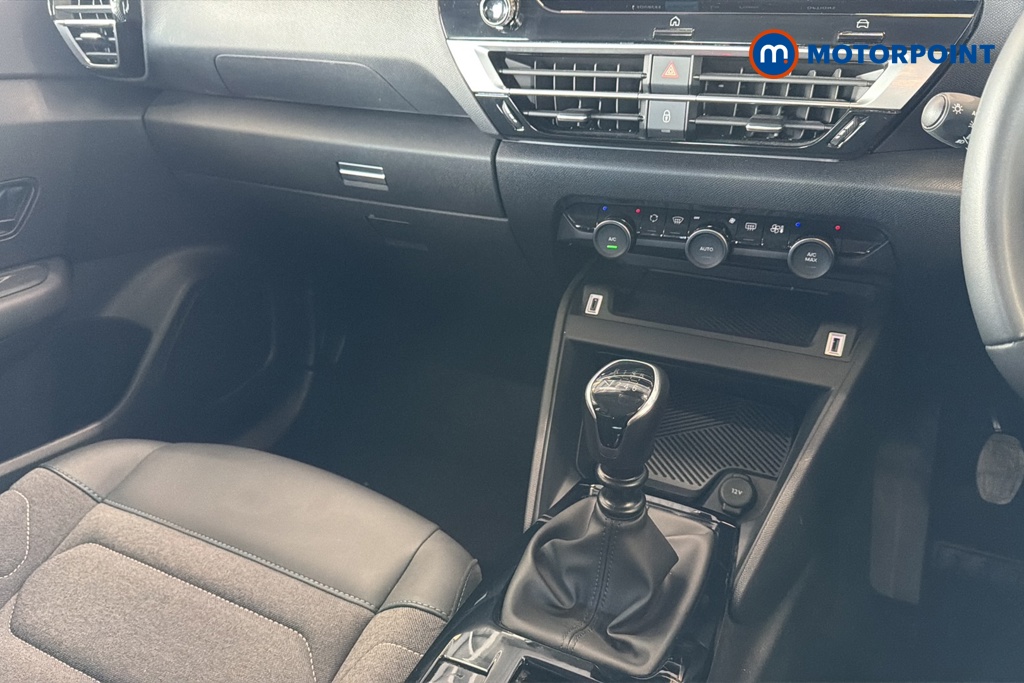 Citroen C4 YOU Manual Petrol Hatchback - Stock Number (1642049) - 15th supplementary image